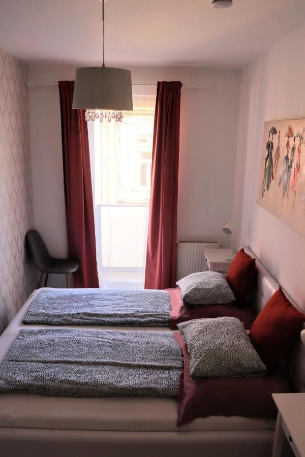 Ap To You Apartment Budapest Exterior photo